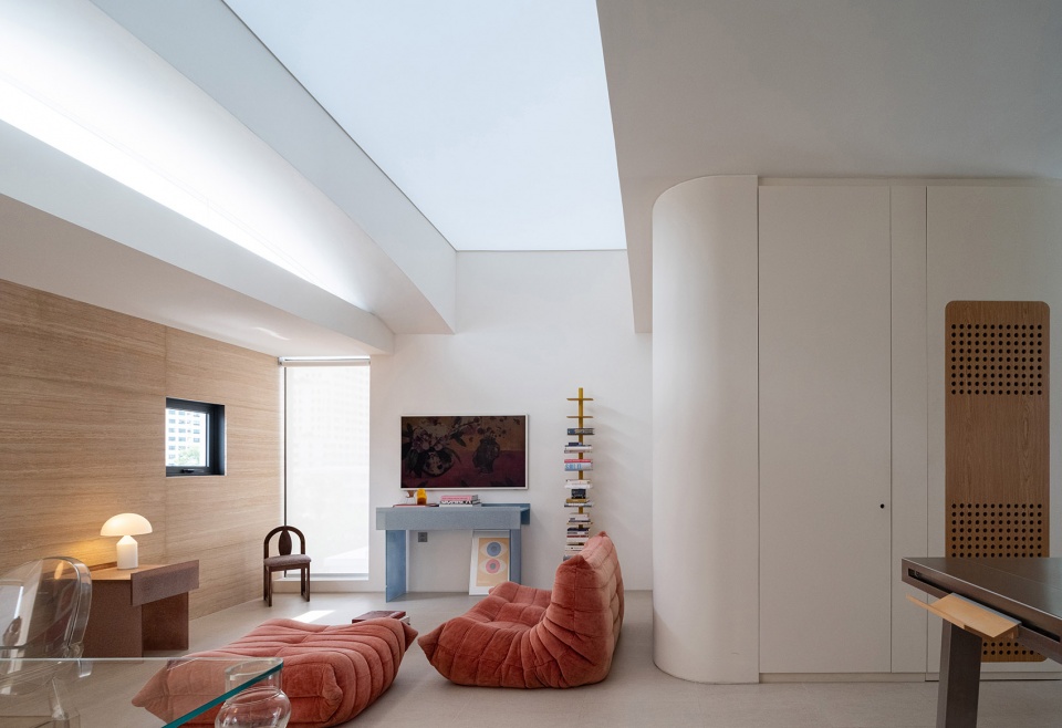 mitr headquarter home studio for dressmaker by phtaa living design
