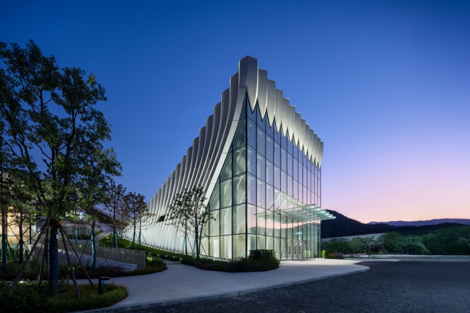 Sunner Museum by Atelier Alter Architects