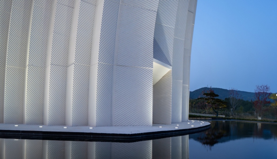 Sunner Museum by Atelier Alter Architects