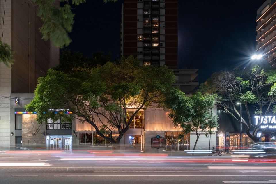 aire libre by hitzig militello arquitectos