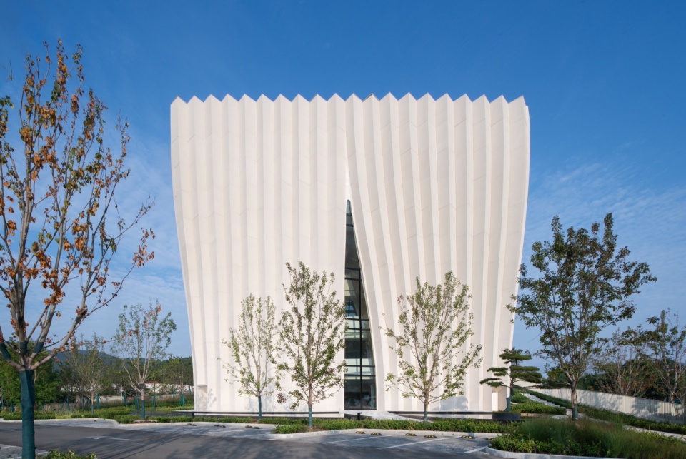 Sunner Museum by Atelier Alter Architects