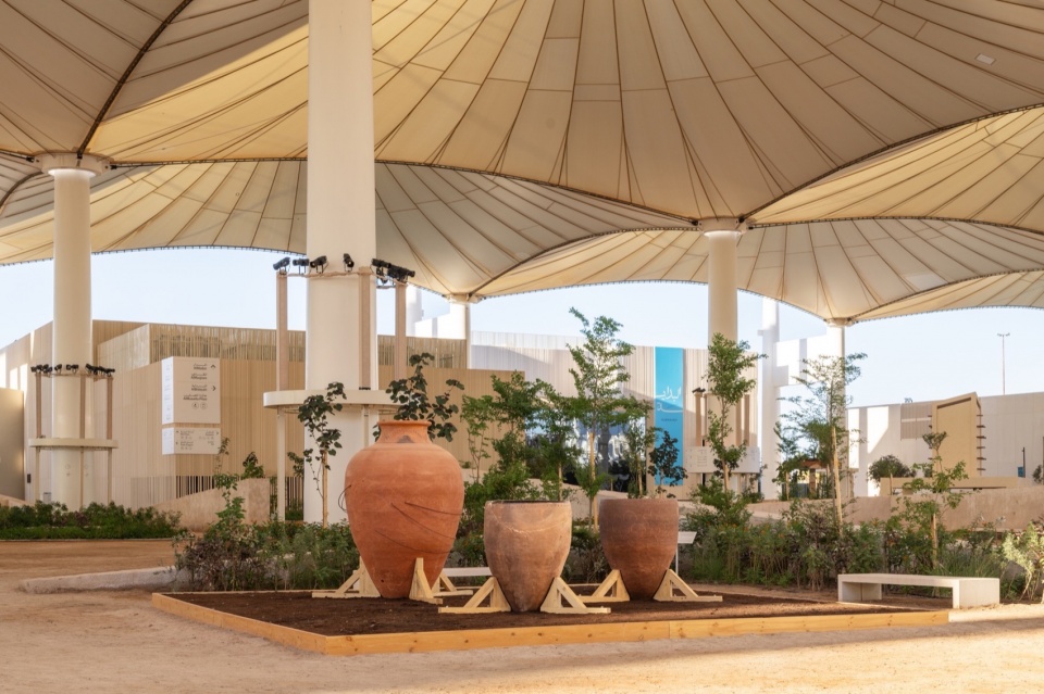 THE 2025 ISLAMIC ARTS BIENNALE AND ALL THAT IS IN BETWEEN OPENS IN JEDDAH