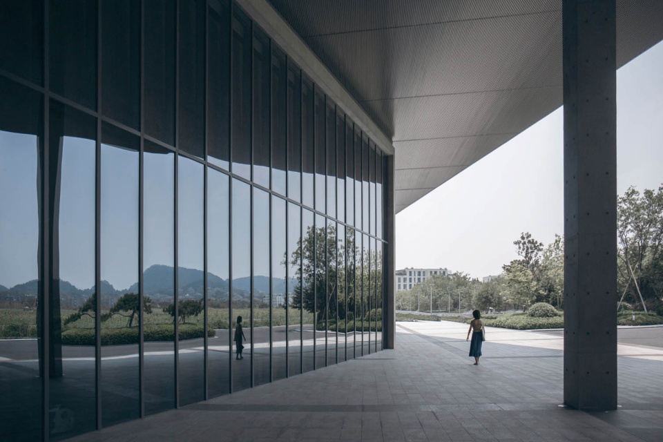 Hangzhou Modern Architecture Map by Yang Tianzhou
