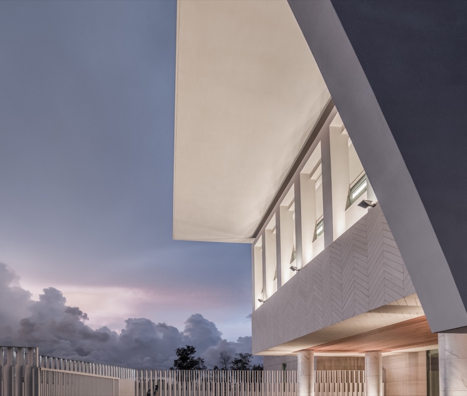 Embassy of the State of Kuwait by Architectkidd