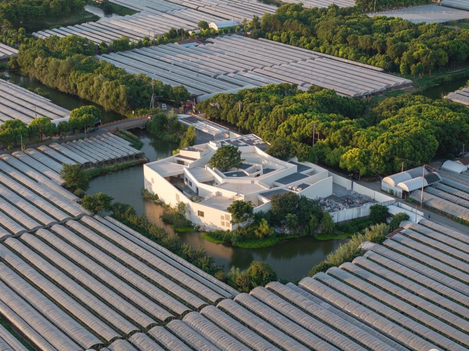 Su Yuan House and Garden by Atelier Deshaus