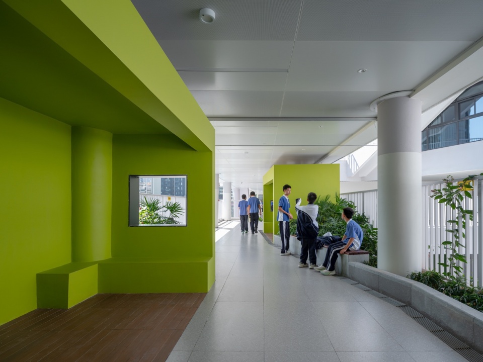 The Minzhi Campus of Shenzhen Longhua Senior High School Education Group by Yuanism Architects SUIADR