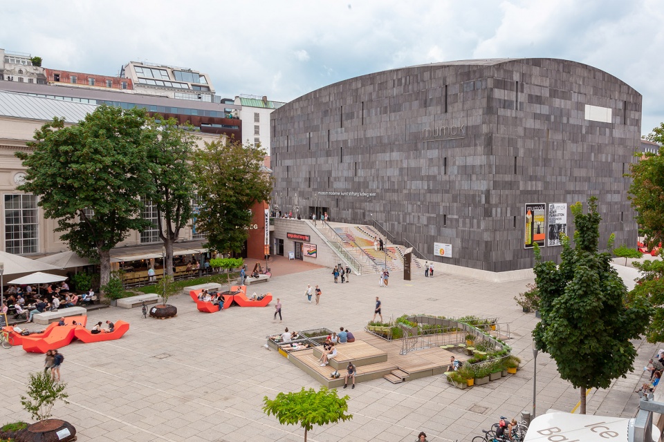 urban green island by openfields