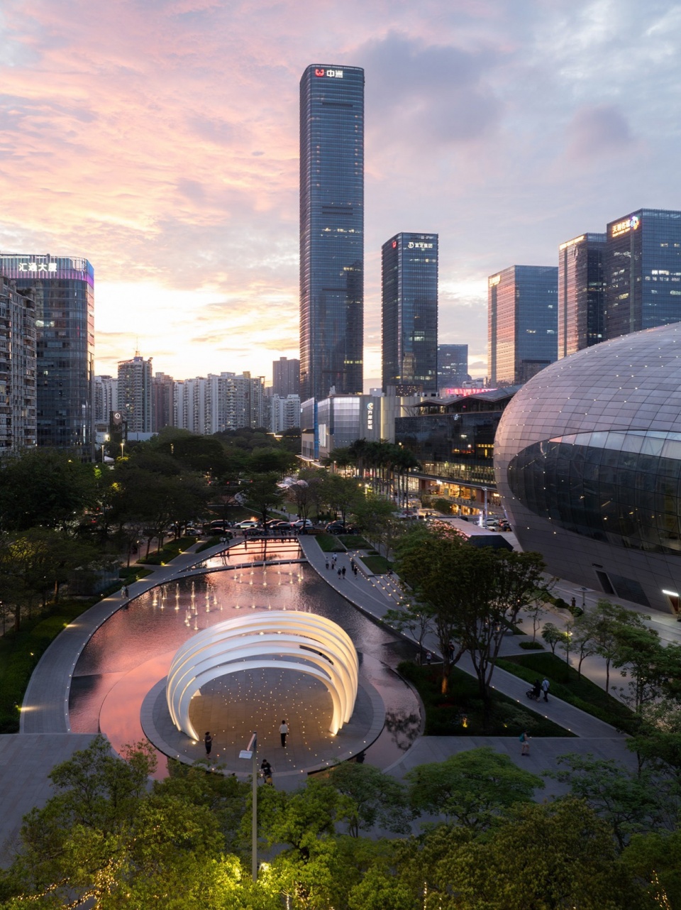 Public Water Pool Renovation in Shenzhen Nanshan Commercial and Cultural Center District by eLandscript Studio