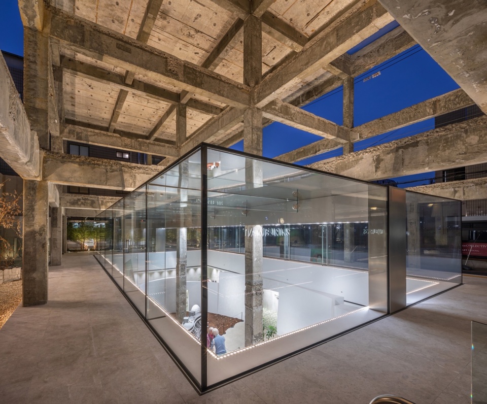 Tamburins Seongsu Flagship Store Lighting Design EONSLD