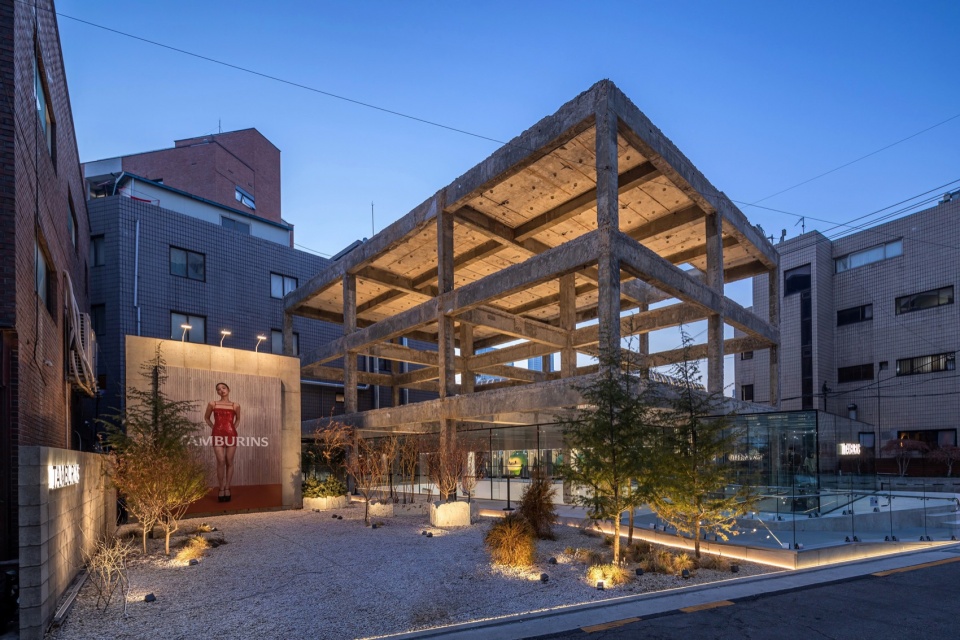 Tamburins Seongsu Flagship Store Lighting Design EONSLD