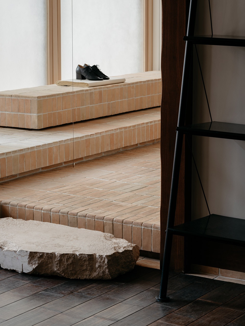 lemaire boutique shop chengdu taikoo li by f o g architecture