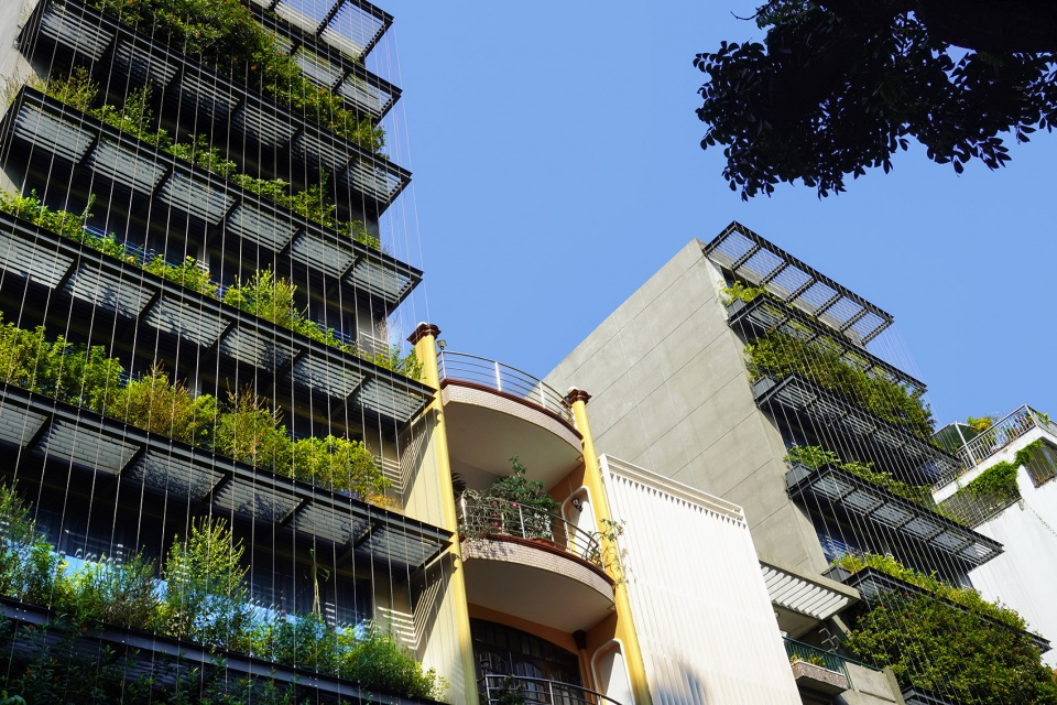 triple e hotel by taa design
