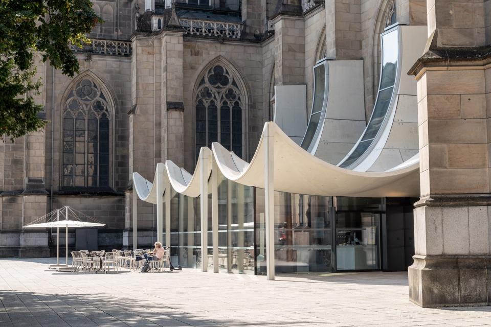 the domcenter by peter haimerl architektur and studio clemens bauder