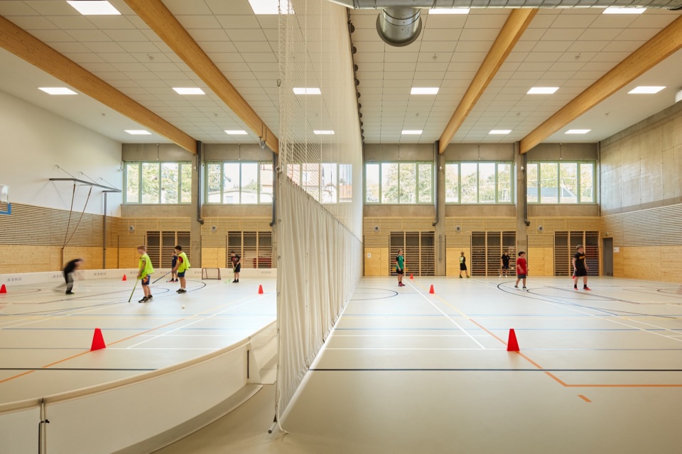 Fric Brothers Elementary School by ATELIER 6