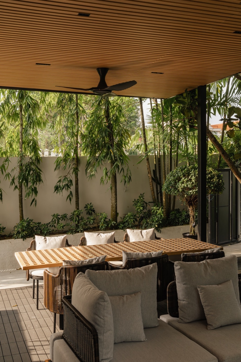 Garden Villa by Create Architecture
