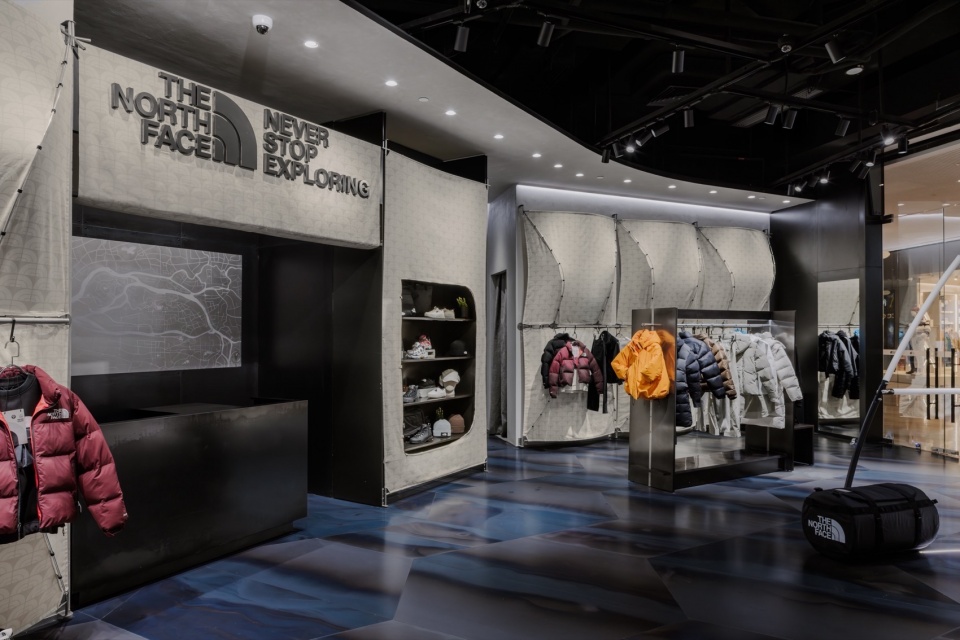 THE NORTH FACE URBAN EXPLORATION by kooo architects