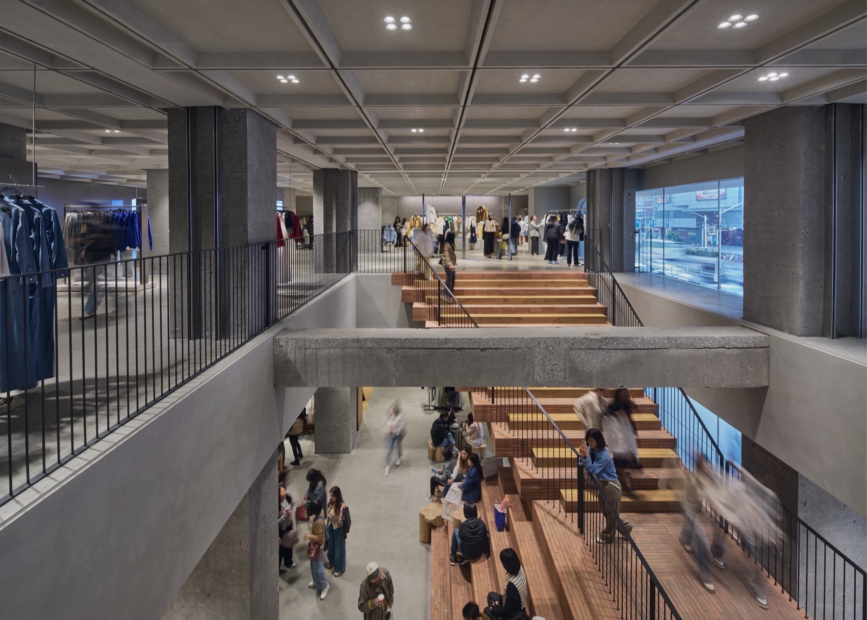 ZARA Nanjing Xinjiekou Flagship Store by AIM Architecture - 谷德设计网