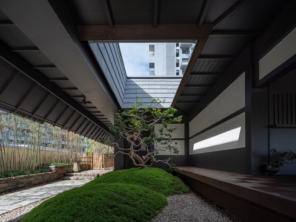 sanya aranya courtyard of ninefold mountains by yoshiki toda landscape