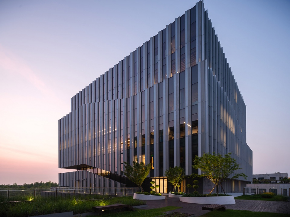 dishui lake international software engineering institute by eid arch