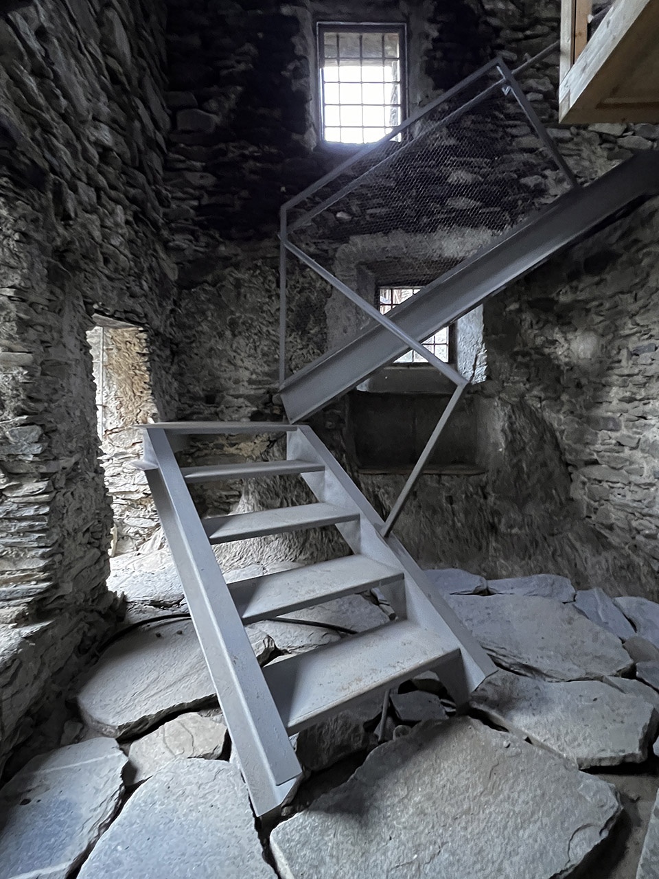 maira valley by dario castellino architetto