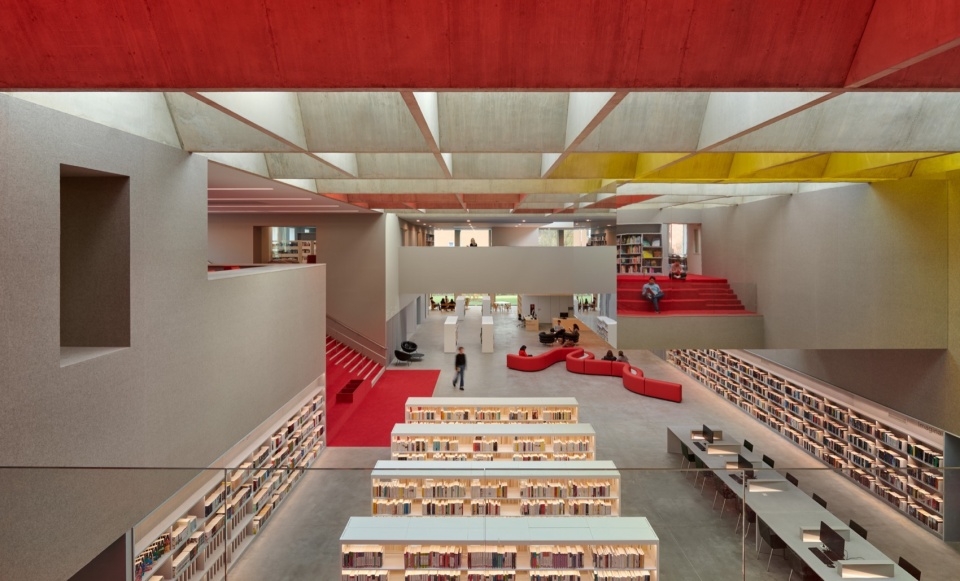 La Boussole Centre for Culture and Tourism by Dominique Coulon and Associes