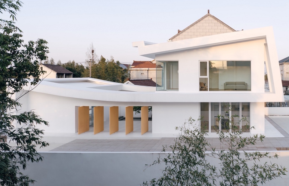 Q house by Yuanxiuwan Architect Associates