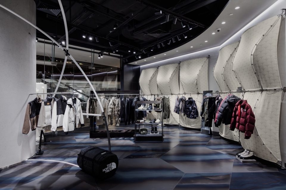 THE NORTH FACE URBAN EXPLORATION by kooo architects