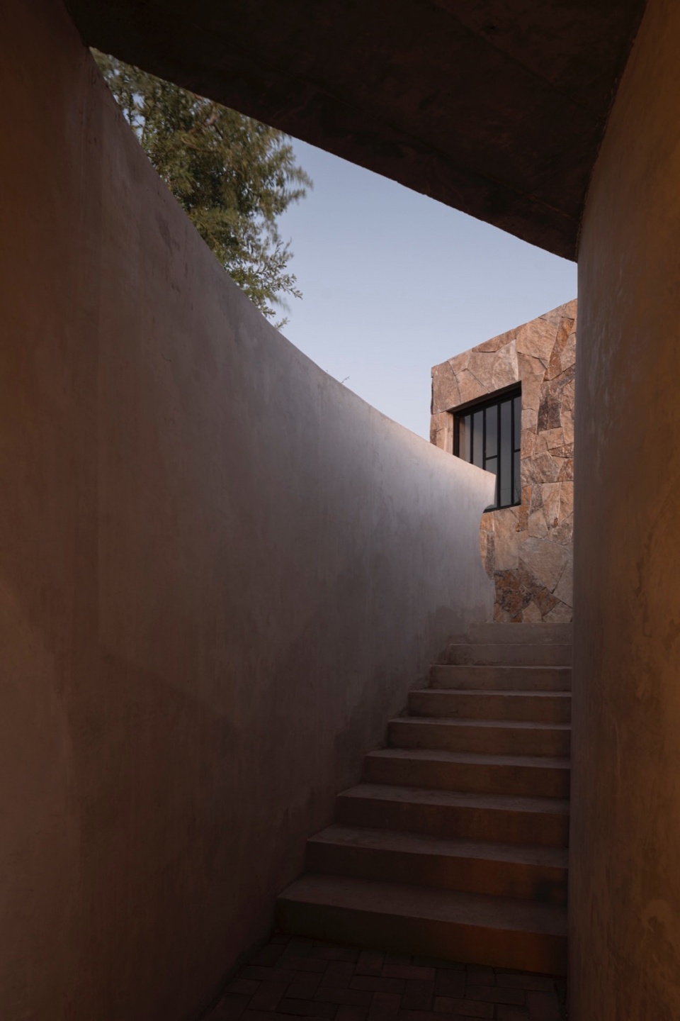 The Casa LaPaz by Ludwig Godefroy Architecture
