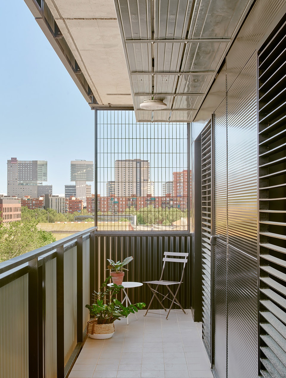 industrialised social housing units in barcelona by vivas arquitectos exe arquitectura