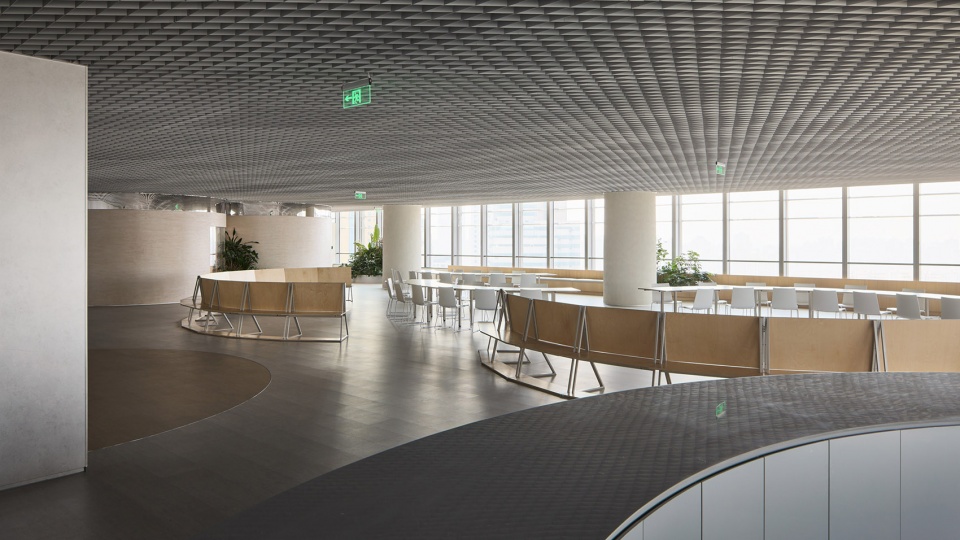 interior design for an asset management company by hcch studio
