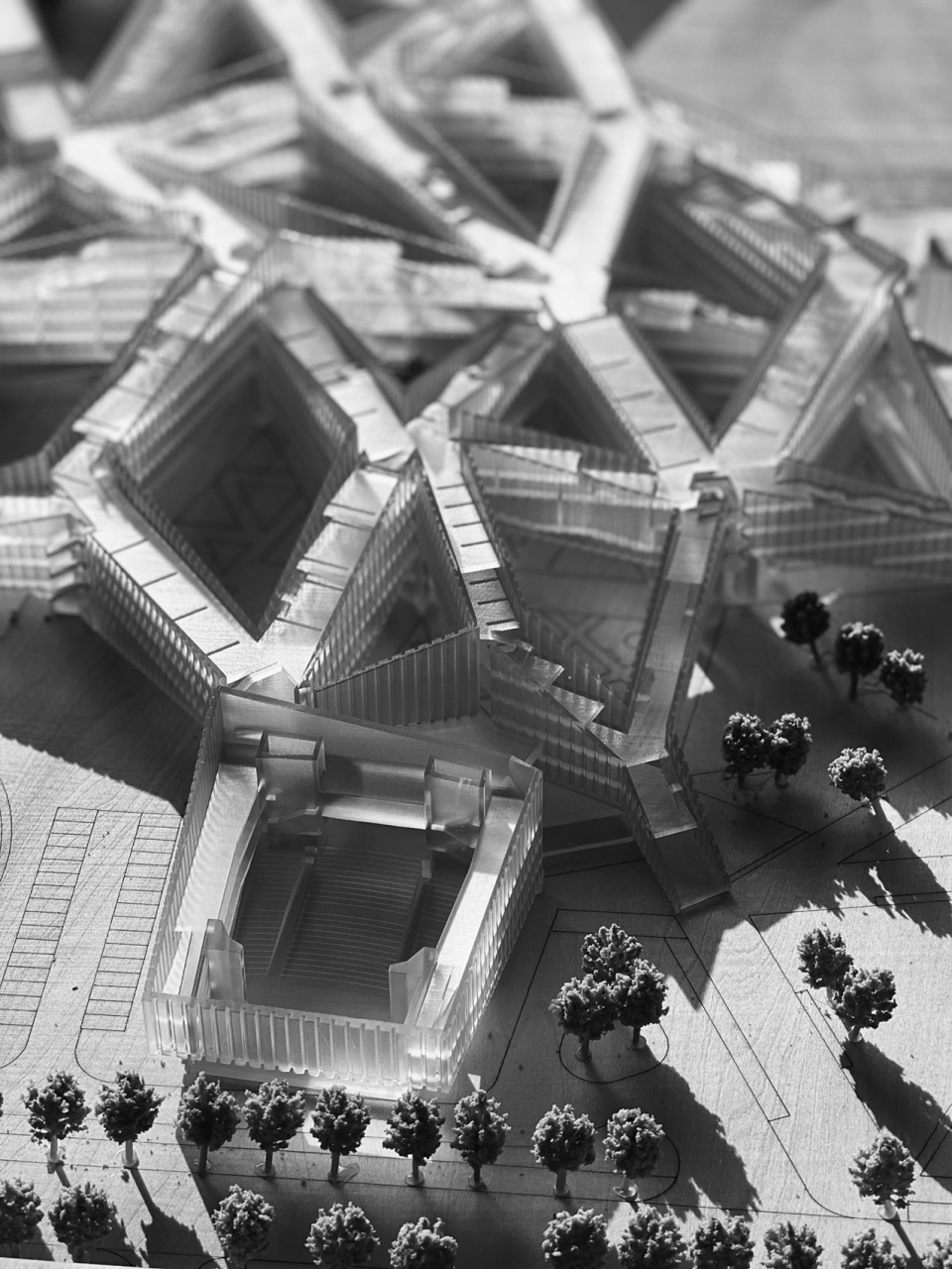 INTER LINKS by XING DESIGN