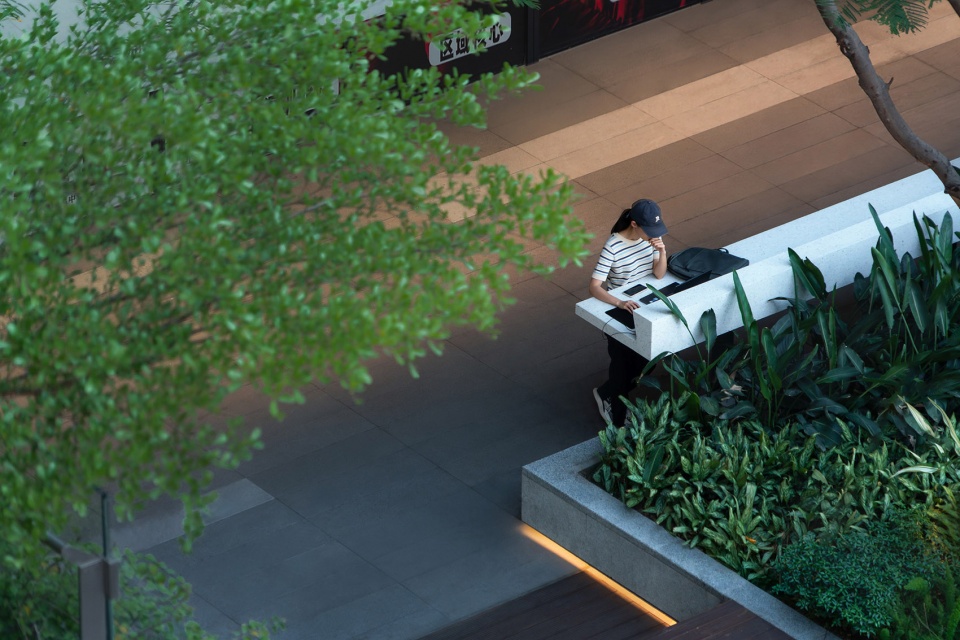 shenzhen longhua design headquarters landscape by elandscript sutpc