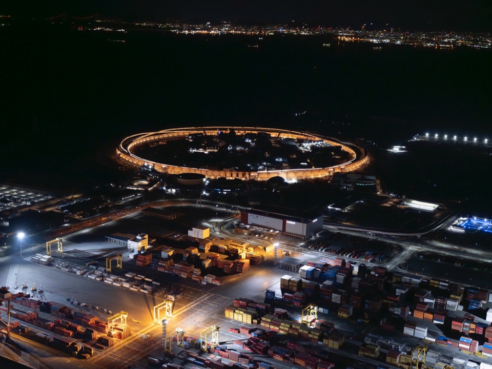 The Grand Ring