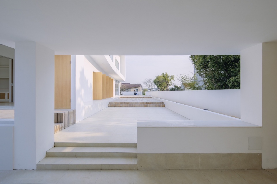Q house by Yuanxiuwan Architect Associates