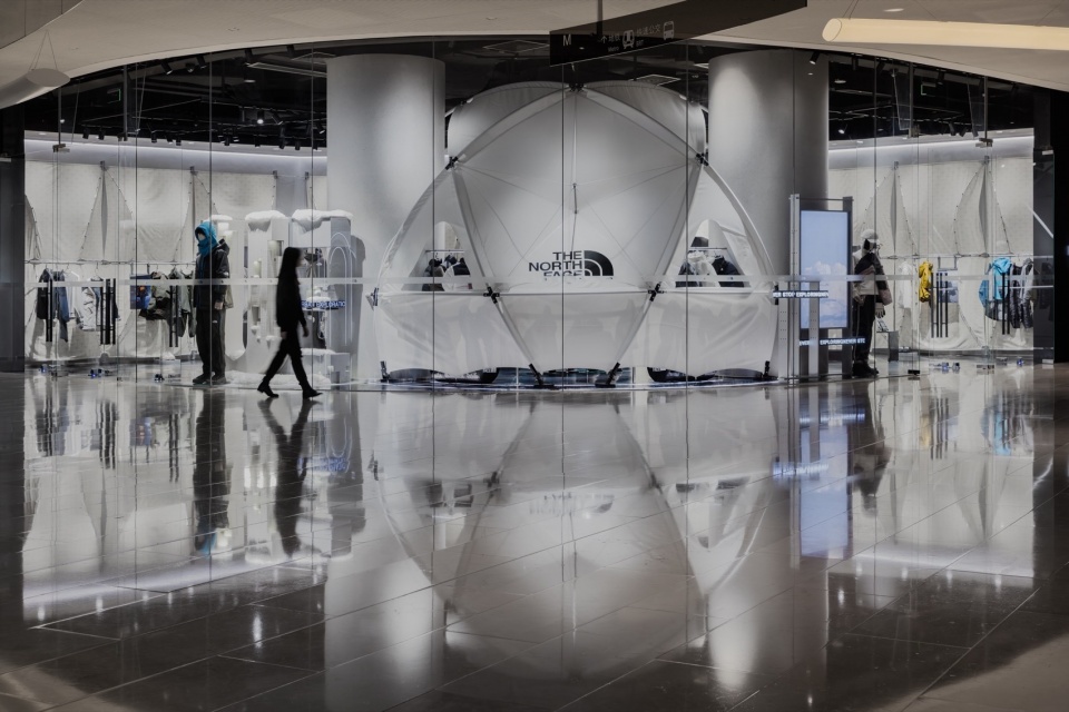 THE NORTH FACE URBAN EXPLORATION by kooo architects