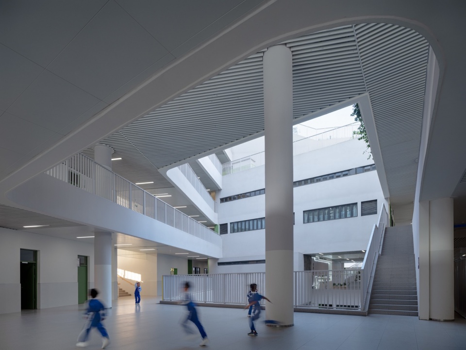 The Minzhi Campus of Shenzhen Longhua Senior High School Education Group by Yuanism Architects SUIADR