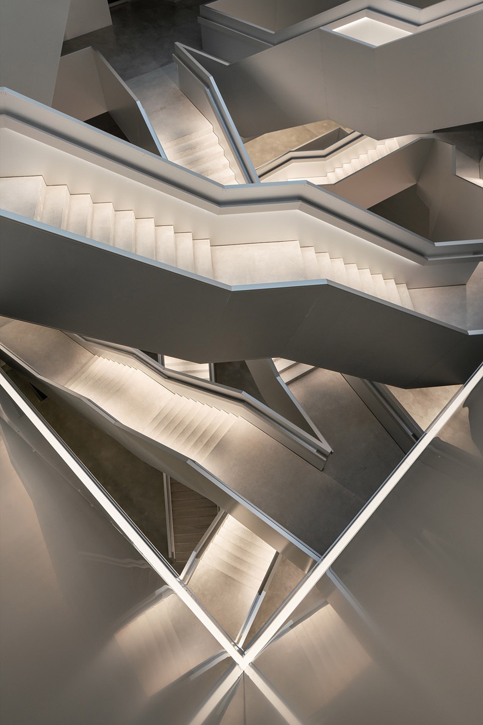sierre business and general education school by bonnard woeffray architectes