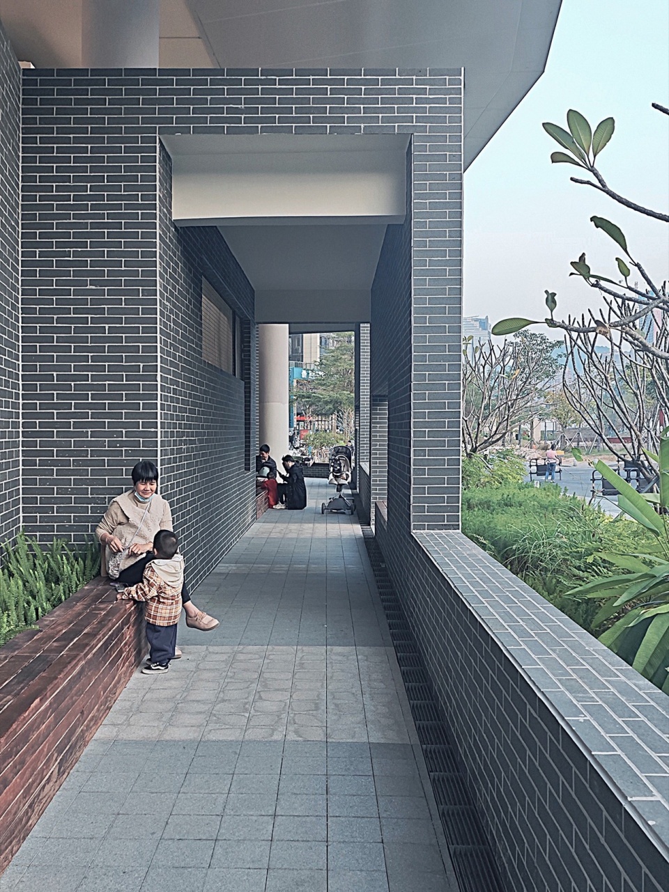 The Minzhi Campus of Shenzhen Longhua Senior High School Education Group by Yuanism Architects SUIADR