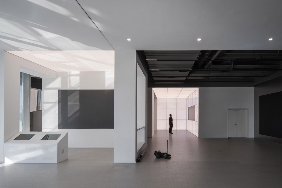 shenhao technology headquarters office by yuzo design