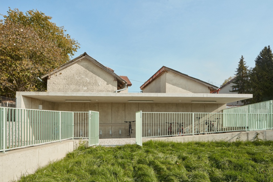 Fric Brothers Elementary School by ATELIER 6