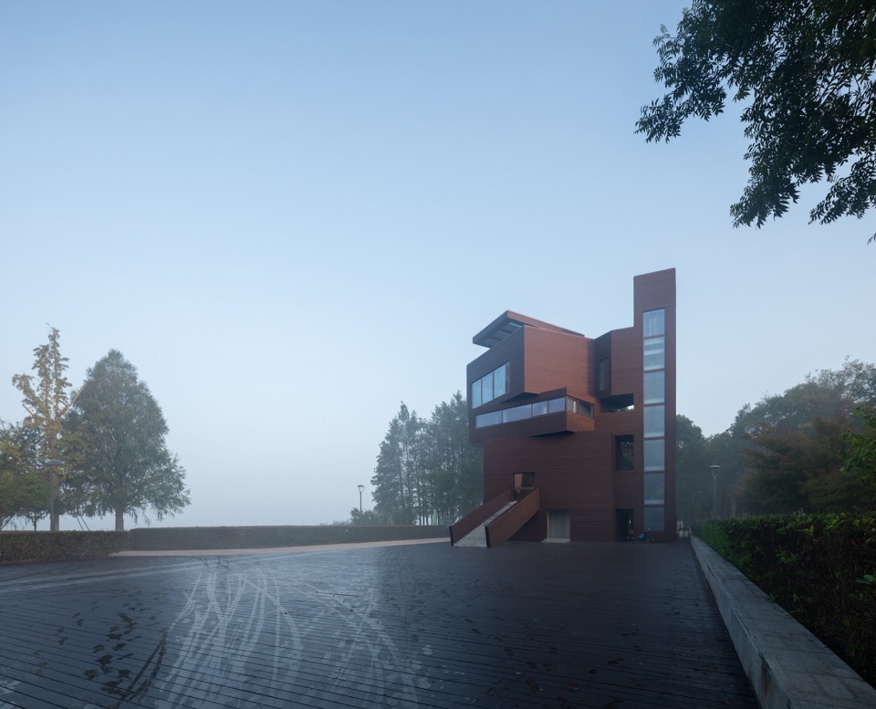 Xilu Garden Observation Tower by atelier mearc