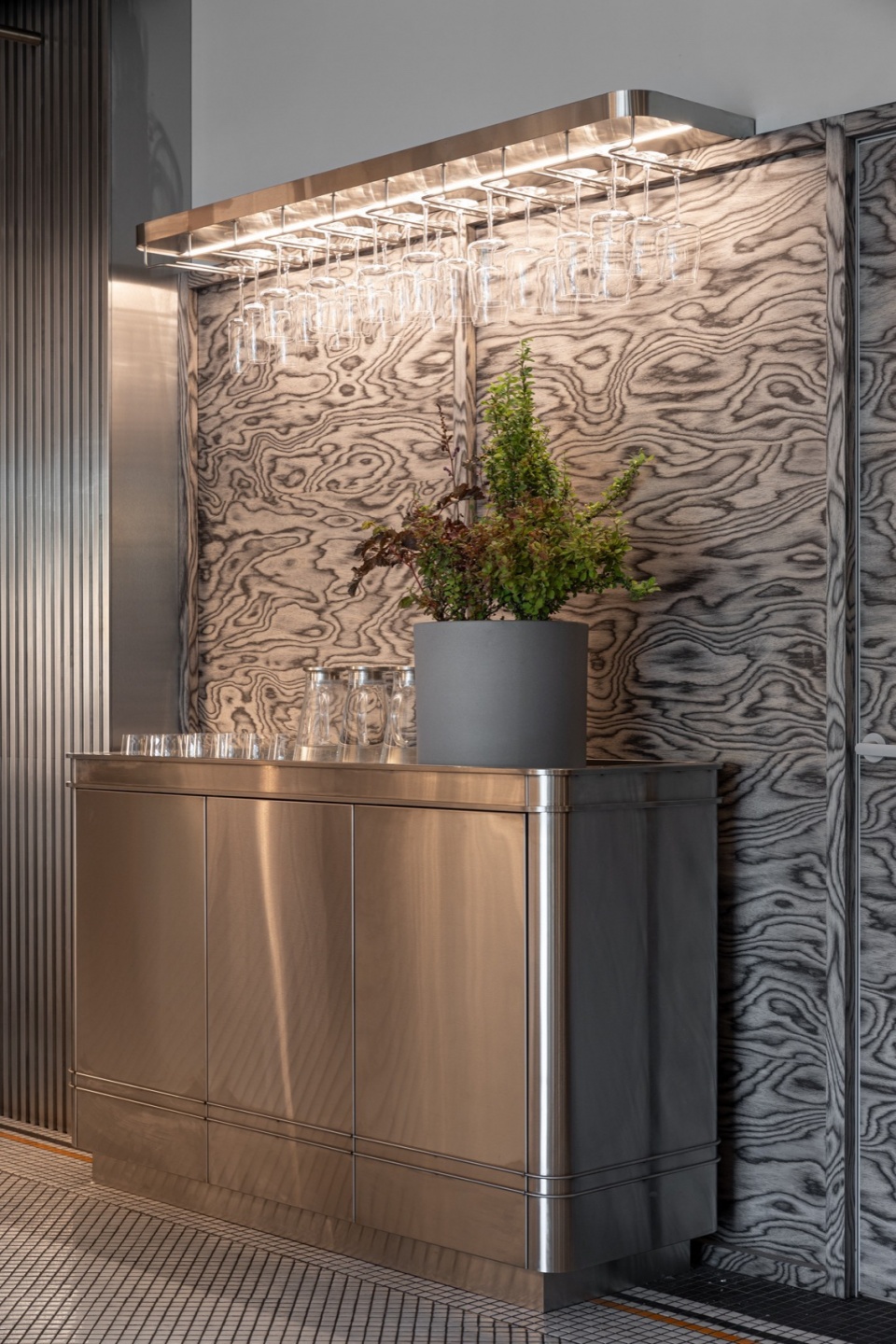 Lumo Bistro by YOD Group