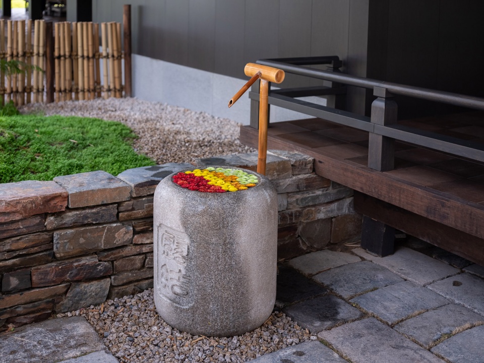 sanya aranya courtyard of ninefold mountains by yoshiki toda landscape