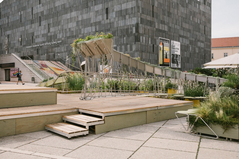 urban green island by openfields