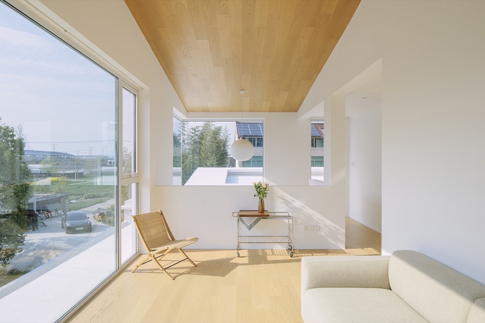 Q house by Yuanxiuwan Architect Associates