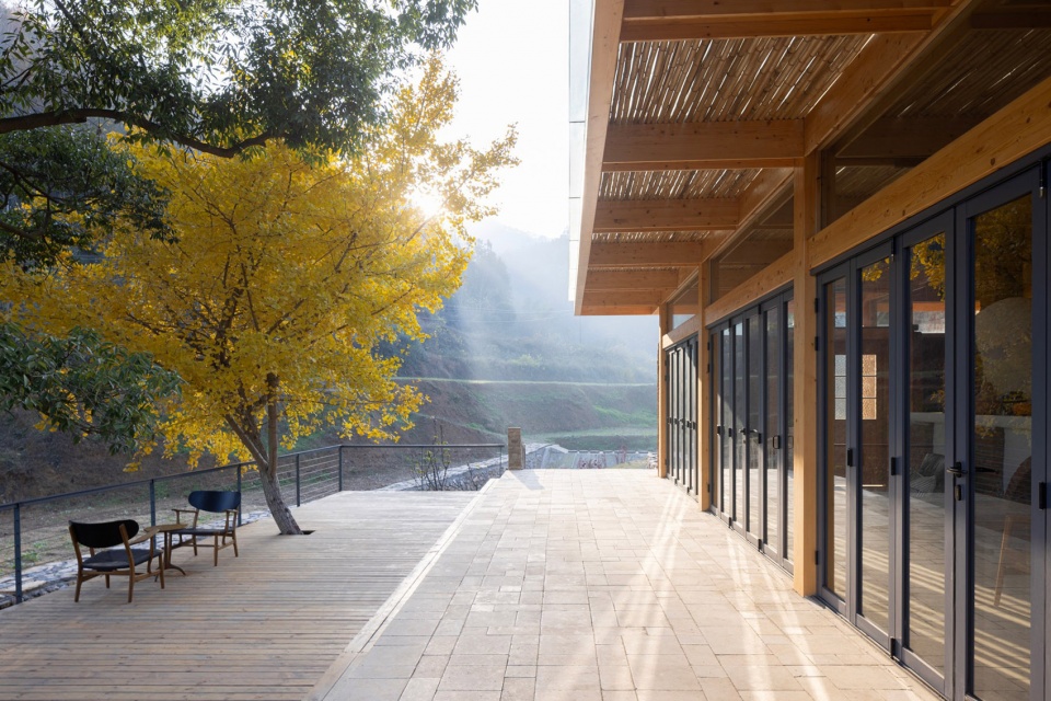 sui county hemei center by upa architects