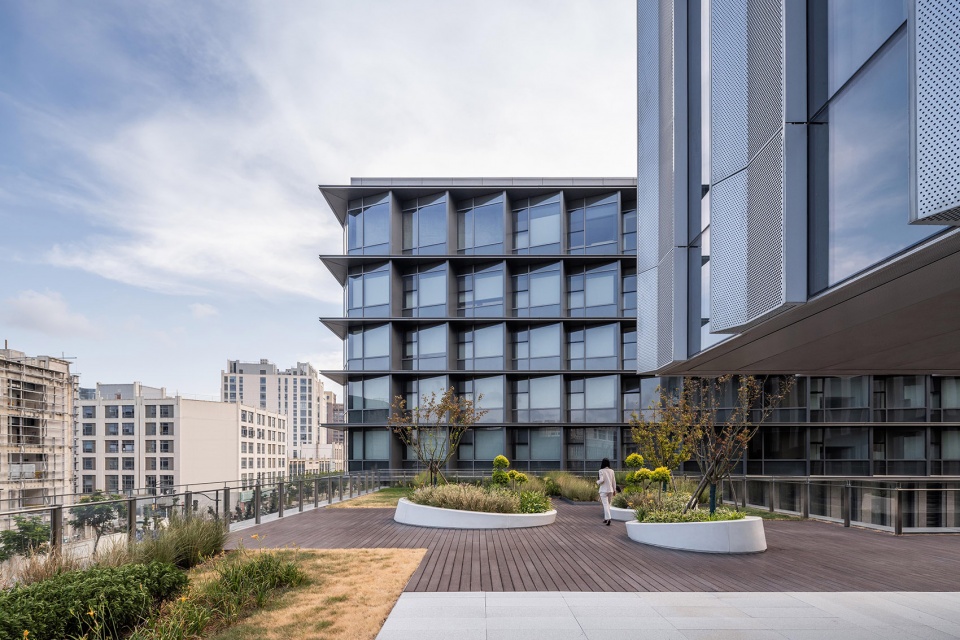 dishui lake international software engineering institute by eid arch