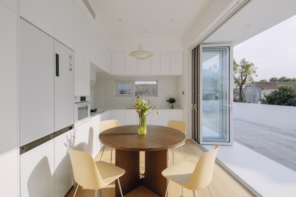 Q house by Yuanxiuwan Architect Associates