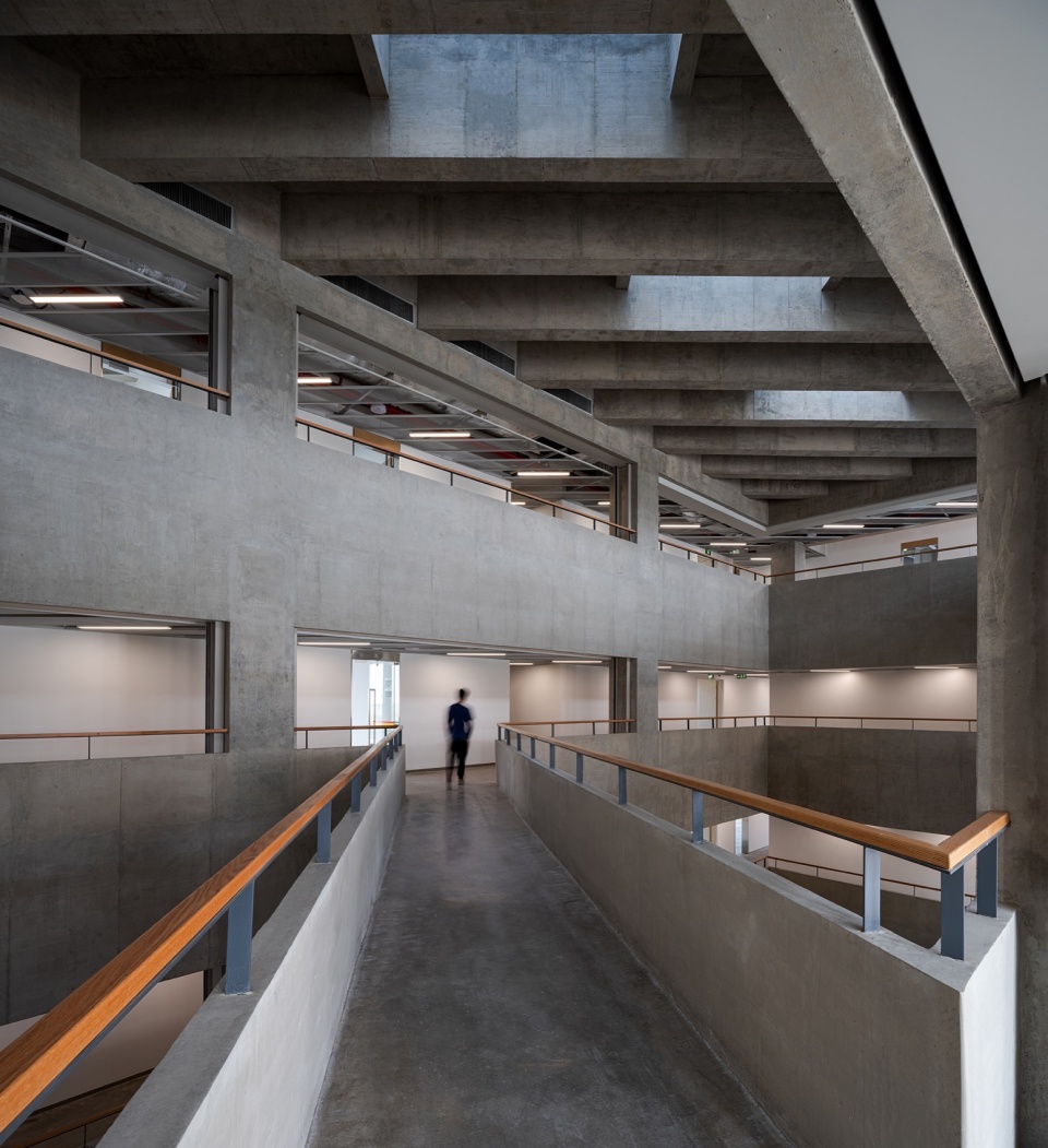 Yijia Building of Tongji University Students Activity Center in Jiading Campus by ongji Architectural Design Group Co. Ltd ATELIER LPLUS