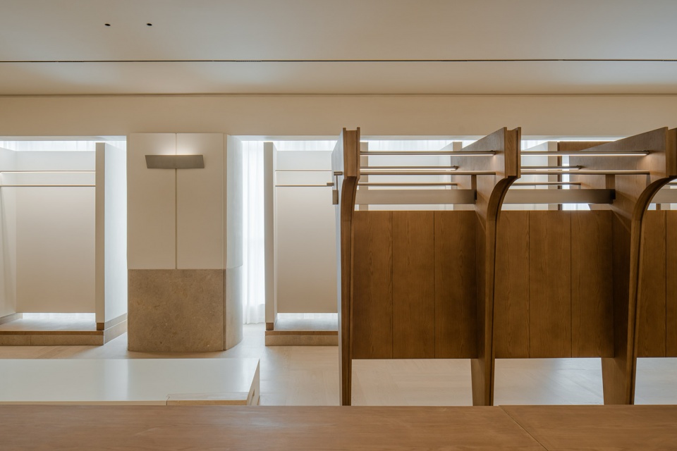 finoas headquarters by shire space research